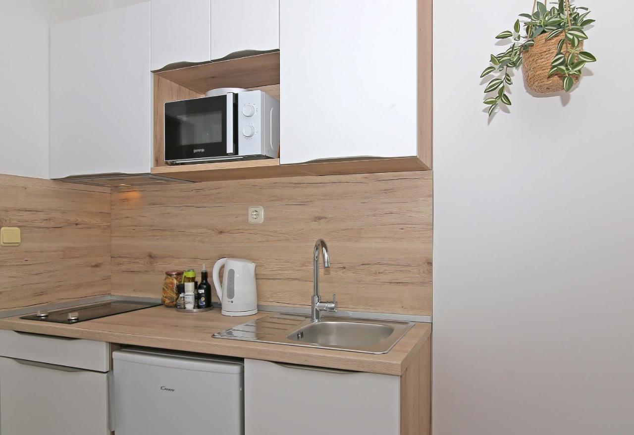Apartmani Krmek Mlini Bagian luar foto