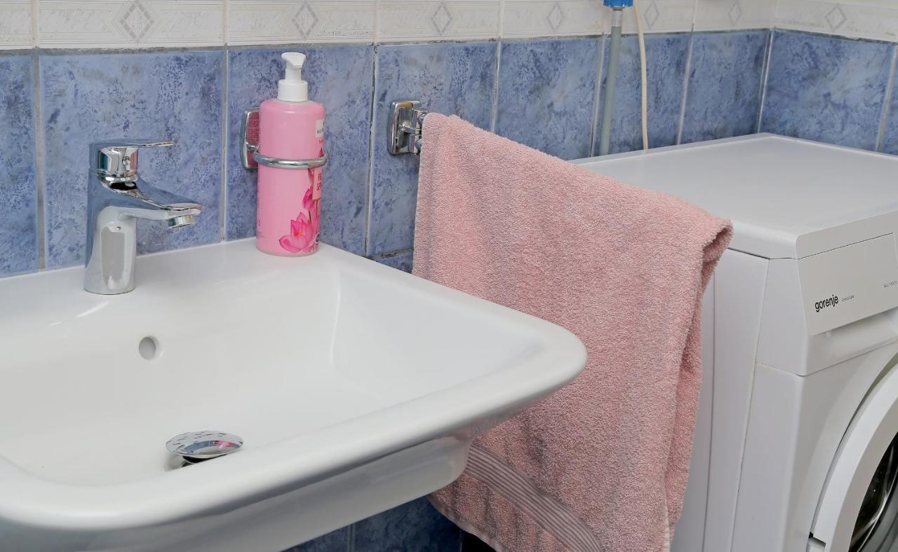 Apartmani Krmek Mlini Bagian luar foto